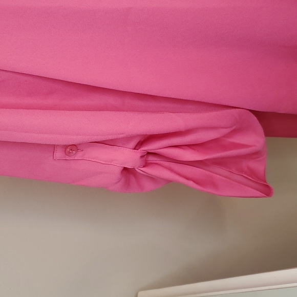 Chaus NWT Size Medium Hot Pink Blouse! 💟💟💟 - Picture 11 of 16